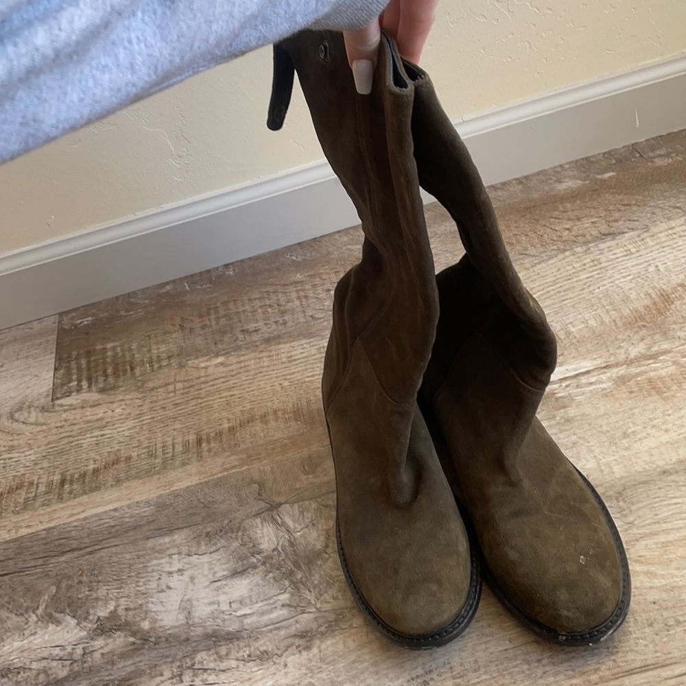 Vince Dress boots. Made in Italy